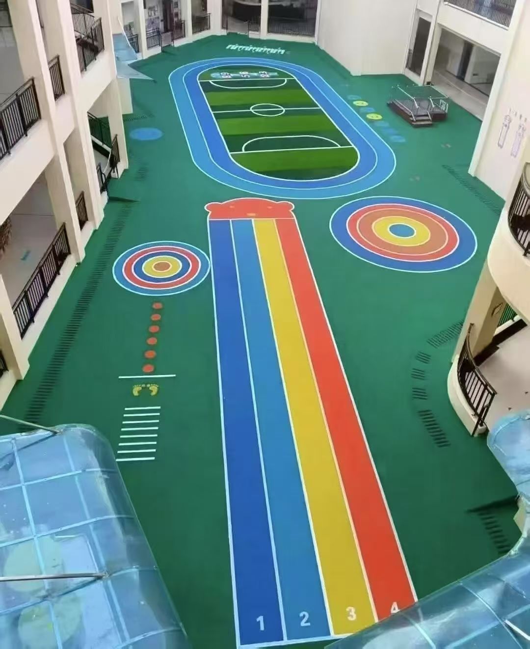 【德阳市】混合型塑胶跑道口碑好的专业厂家，品质可靠服务优秀